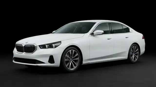 Аренда BMW 5 Series (2023) в Паттайе — 2023, FirstMile