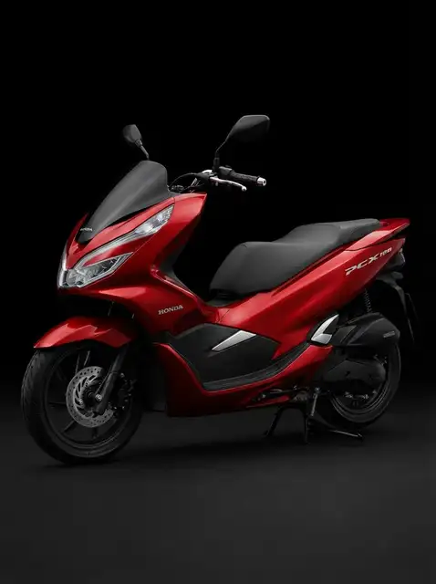 Аренда Honda PCX 150 «Red» в Паттайе — 150 сс, FirstMile